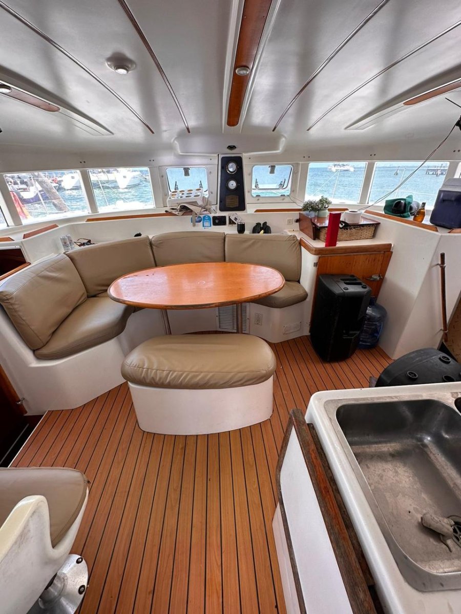 42ft Catamaran MYDAS