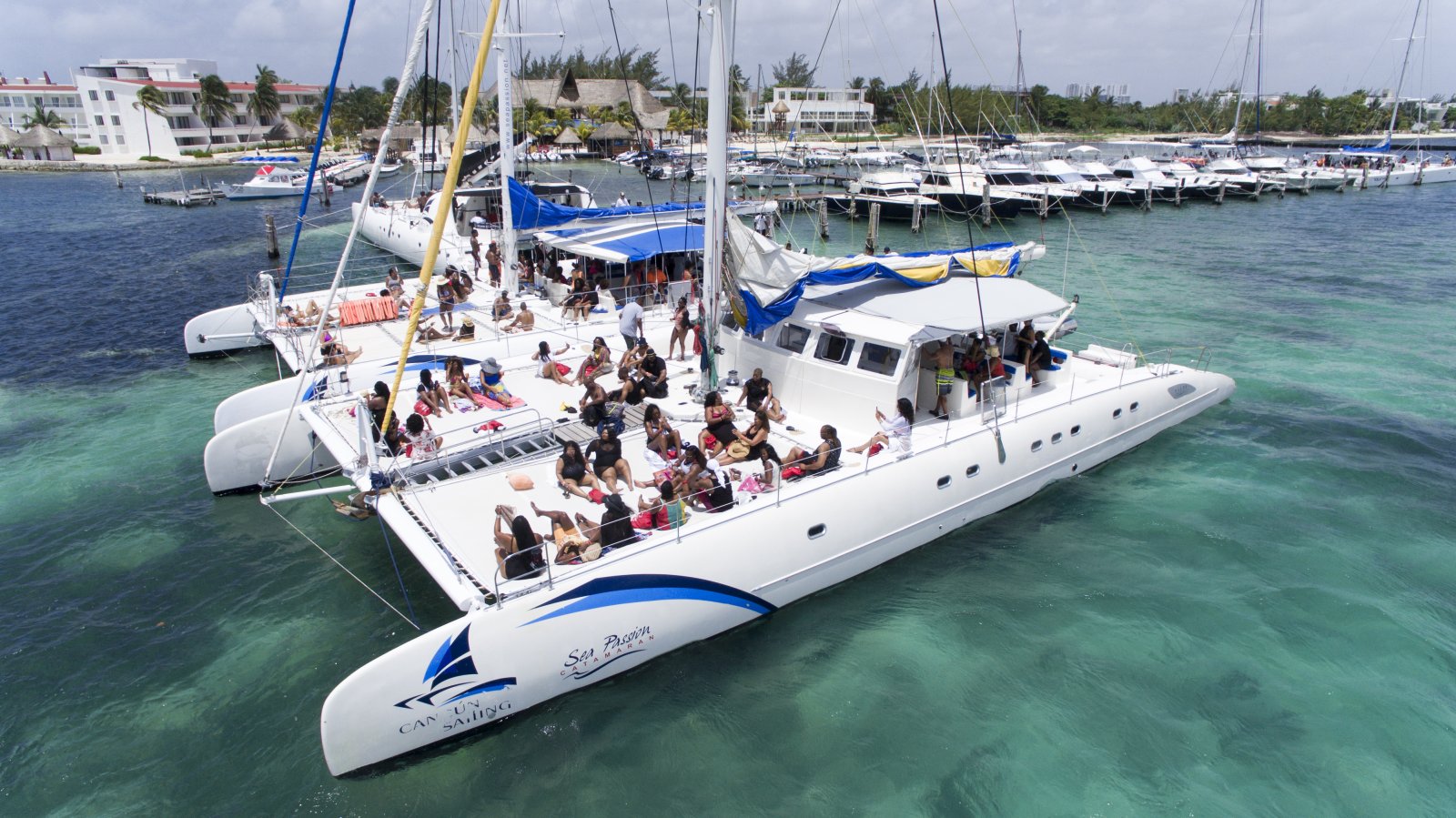 Luxury Catamaran Tours in Cancun