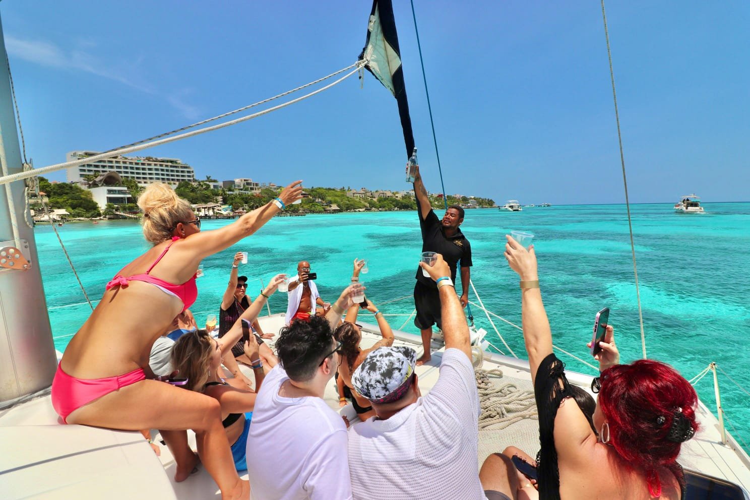 Catamaran tour to Isla Mujeres