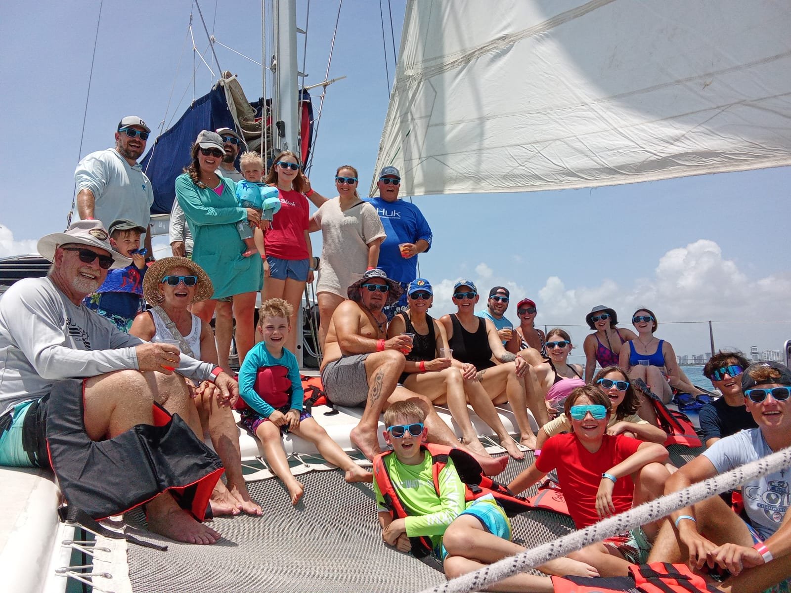 Catamaran tour to Isla Mujeres